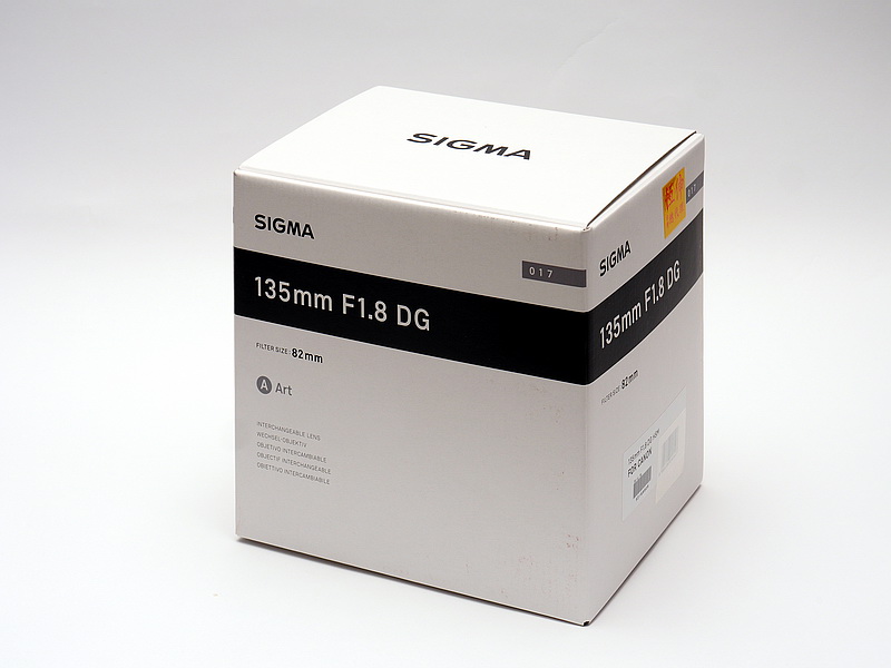 SIGMA 135mm F1.8 DG Art Unbox